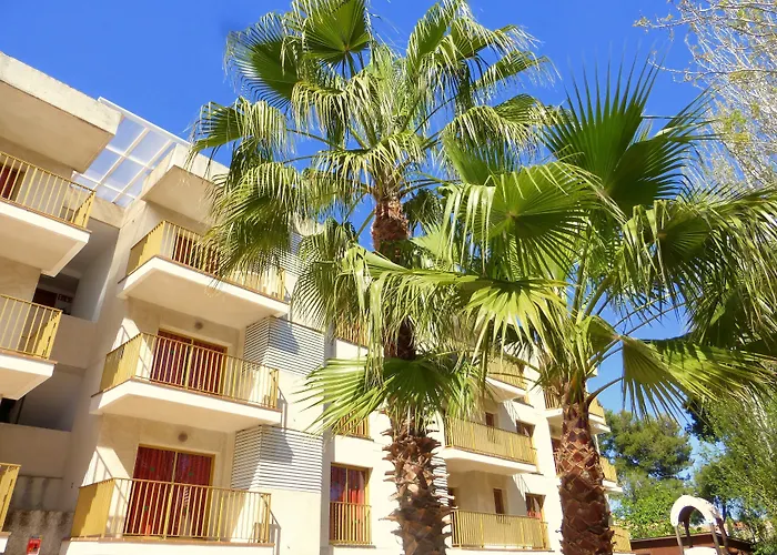 Apartamentos Pins Marina Cambrils