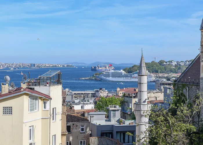 Taksim Galata Tower, Rooms Galata Historical Hotel