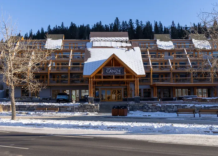 Hotel Canoe And Suites