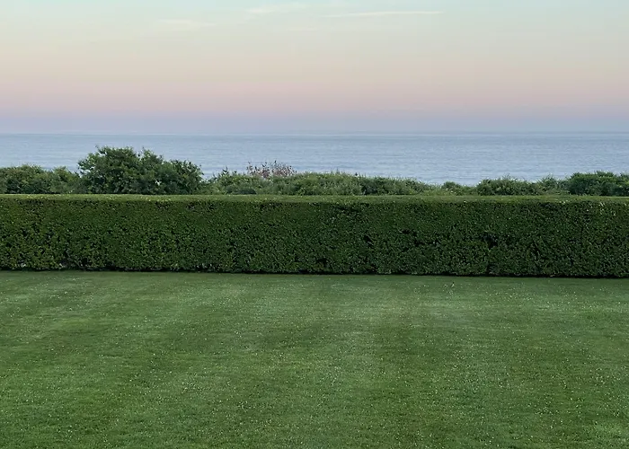 Atlantic Bluffs Club