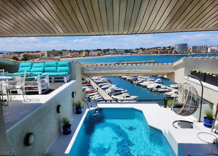Solo Atico Guest Suites L' Escala