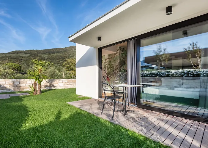 Oleeva Garda Living - Adults Only Bed and Breakfast Riva del Garda