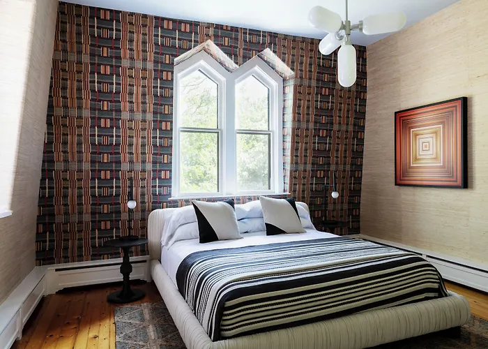 The Swain House At 21 Broad Hotel Nantucket
