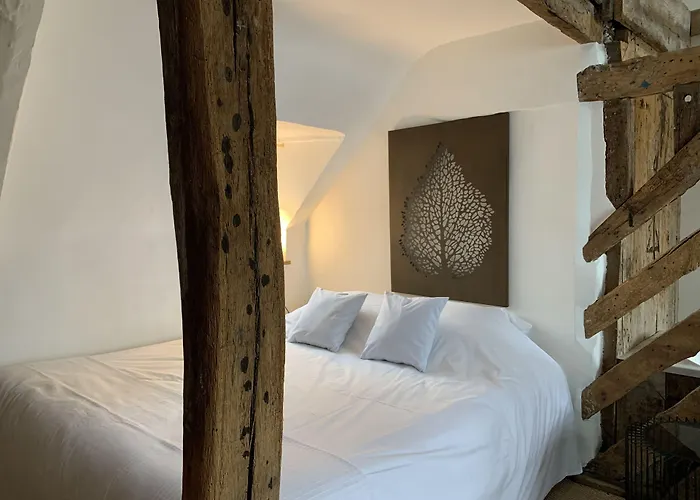 Bed and Breakfast L'Ecole Des Demoiselles Honfleur