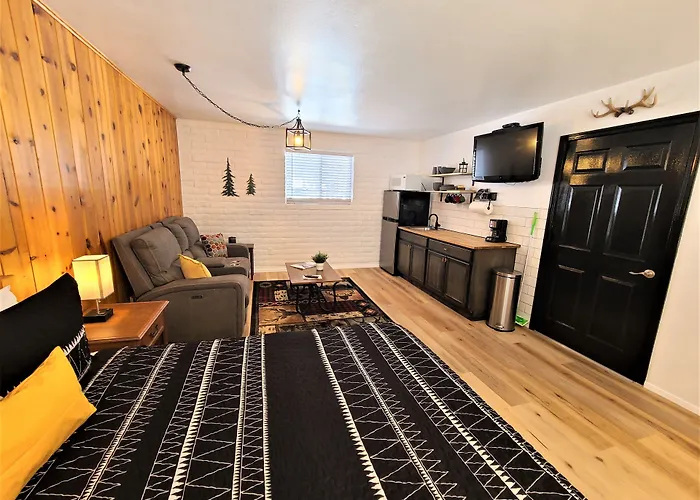 The Nook Pinetop
