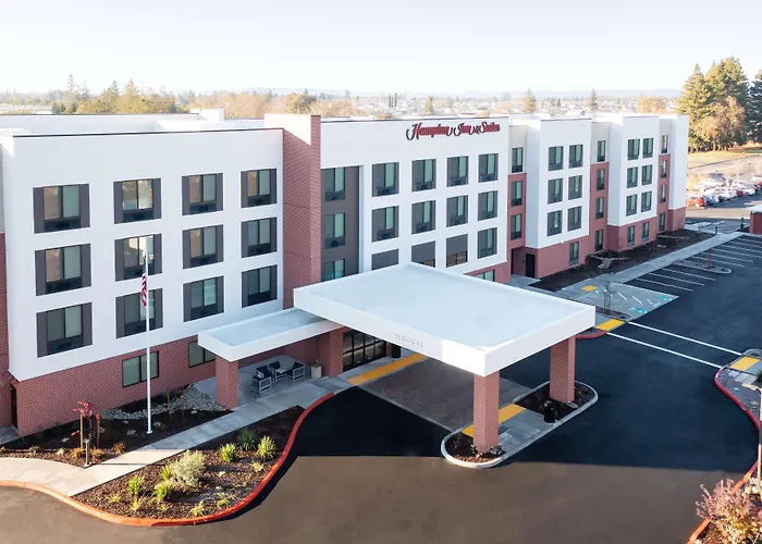 Hampton Inn & Suites Santa Rosa Sonoma Wine Country