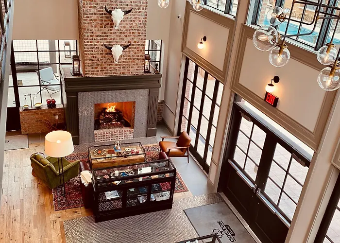 Cotton Court Hotel, By Valencia Hotel Collection Lubbock