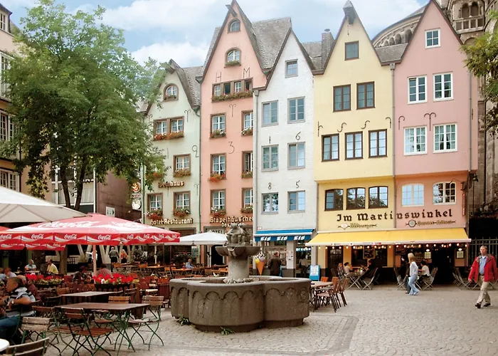 Rhein Hotel St. Martin Colonia