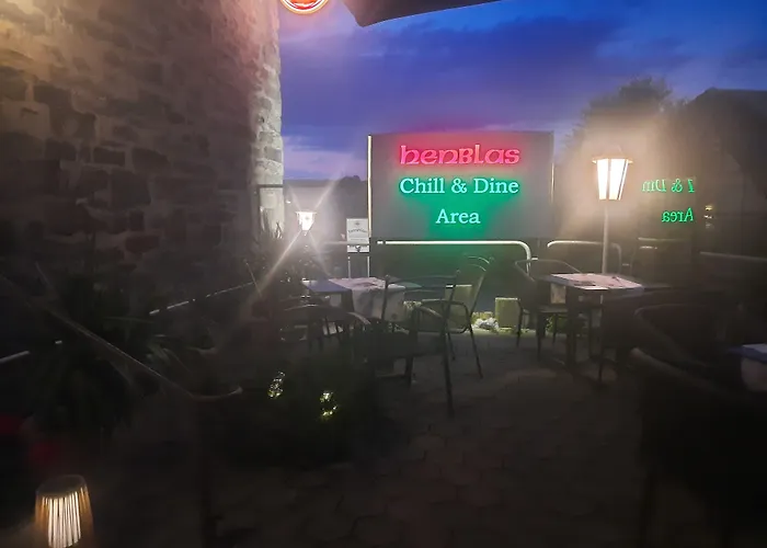 Henblas Hotel