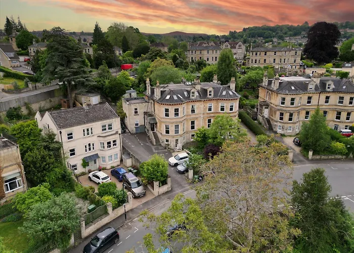 Dorian House Boutique B&B - Free Parking! Bath