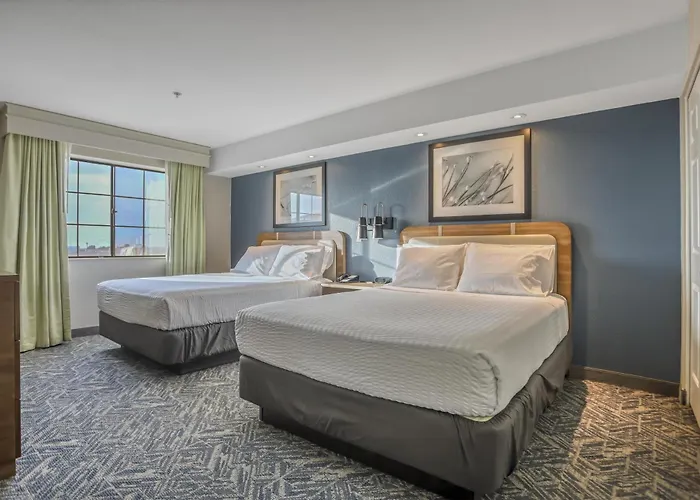 Best Western Hesperia-Victorville Suites