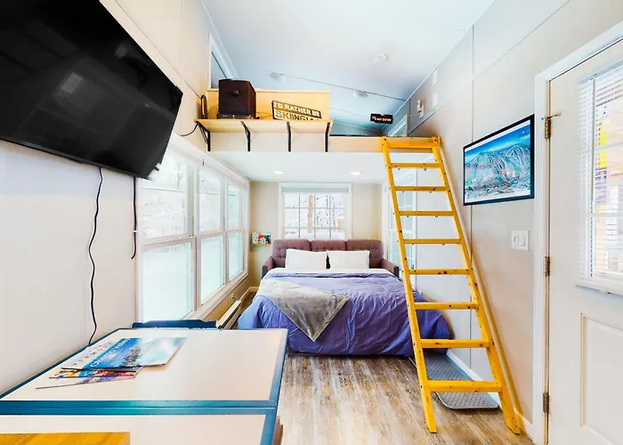 Tiny Homes On Pleasant