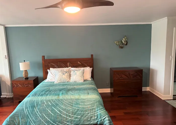 Spacious Studio Near Beaches & Dining