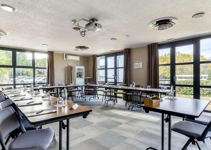 Campanile Prime - Montpellier Est Le Millenaire Hotel