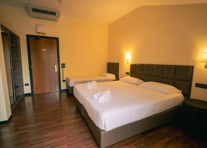 Yachting Hotel Mistral Sirmione