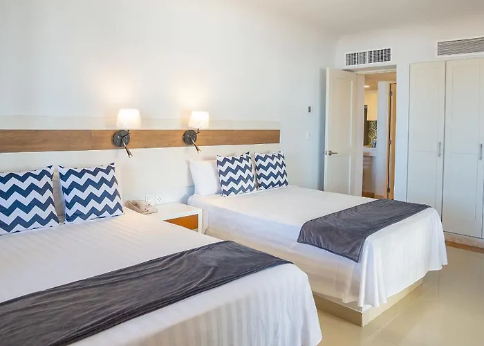 Luna Palace Mazatlan