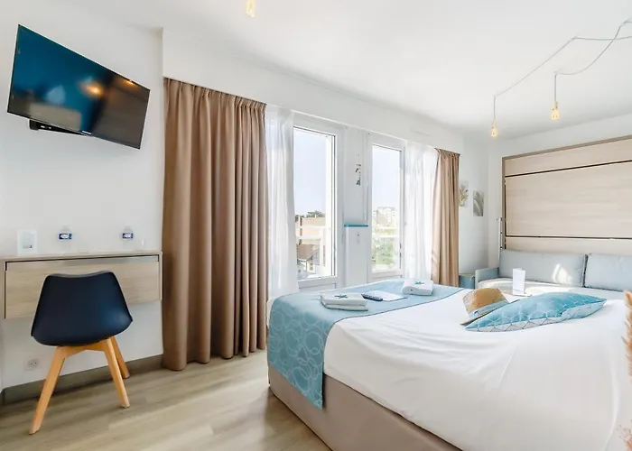 Hotel La Cote Oceane - Climatisé- Saint Jean de Monts- 250m plage