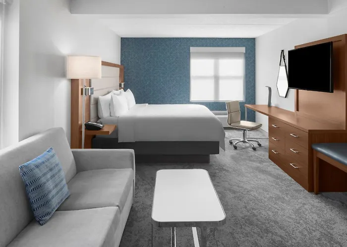 Holiday Inn Express & Suites Boston - Cambridge By Ihg