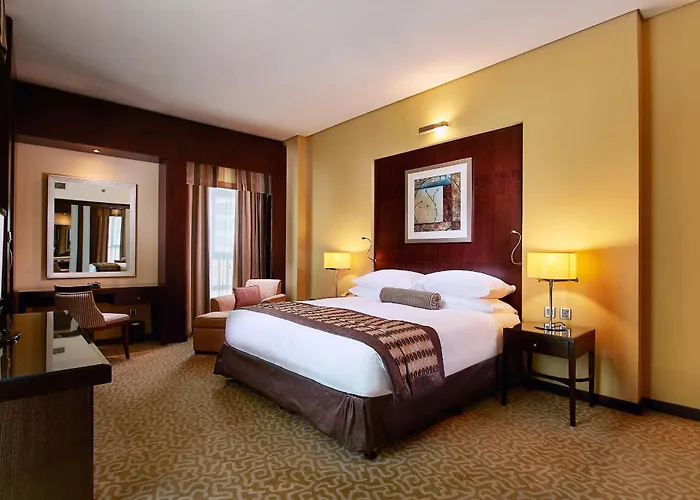 Time Oak Hotel & Suites Dubái