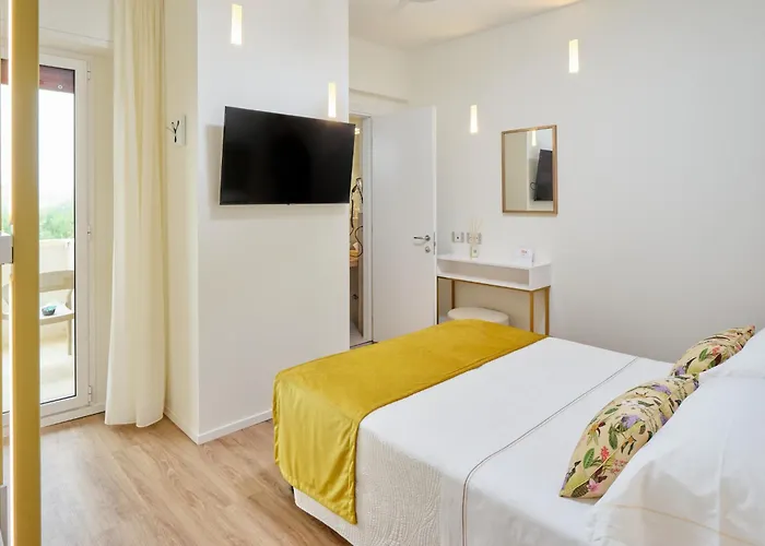 Una Hotels Imperial Beach Hotel Marotta