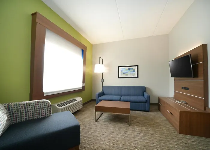 Holiday Inn Express Hotel & Suites Mankato East By Ihg