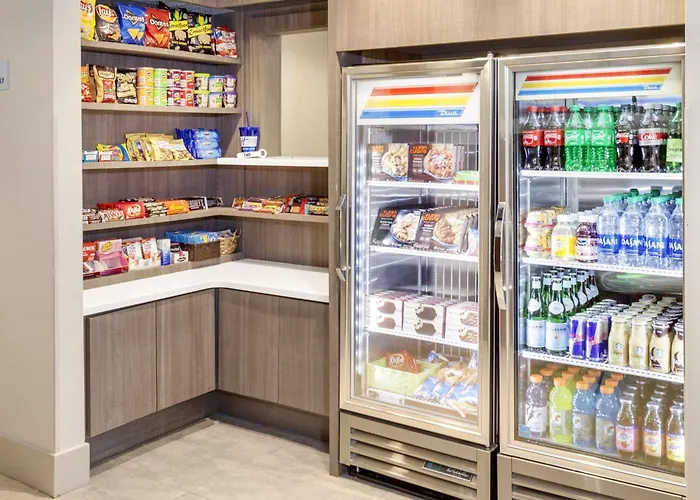 Holiday Inn Express & Suites Riverhead - Long Island By Ihg