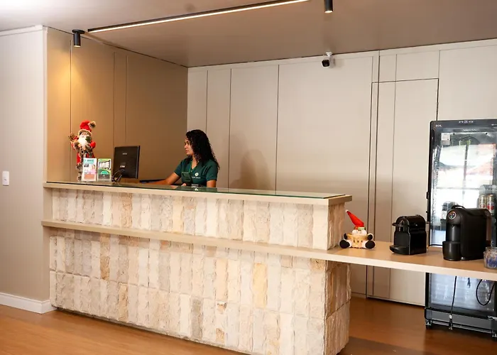 Oasis Hotel