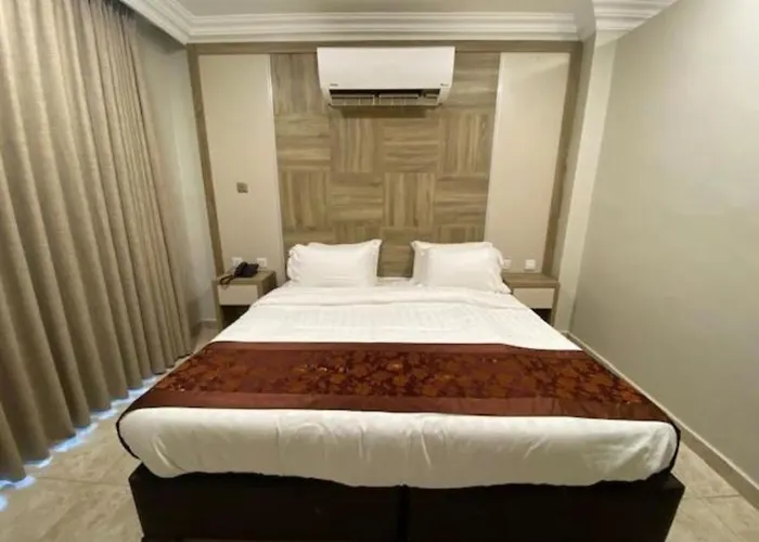 Mass Paradise Hotel Akaba