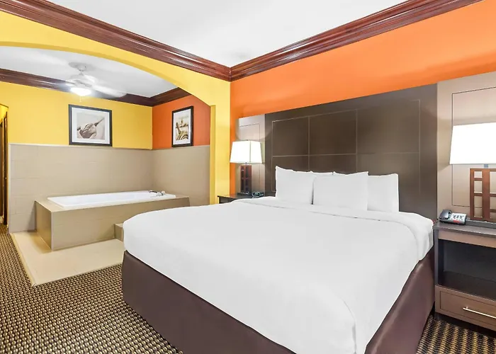 Comfort Suites Lake Jackson Clute