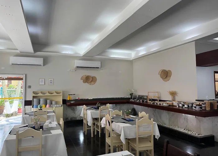 Hotel Roma Sao Sebastiao 