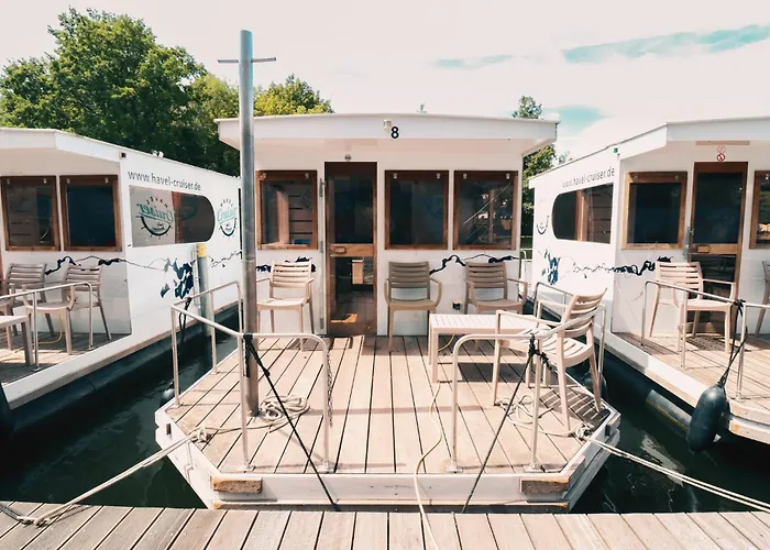 Havel Cruiser - Hausboot-Flöße mit Stil