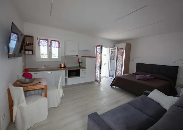 Hotel Barsalini SantʼAndrea