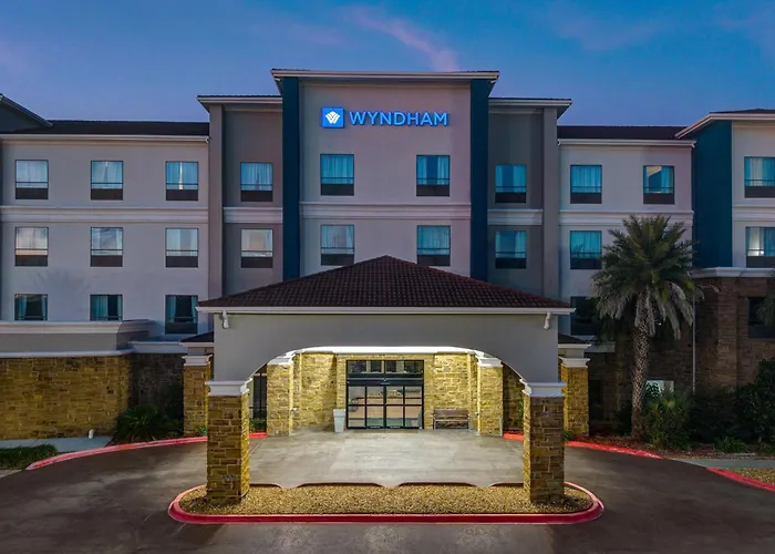 Wyndham Lake Charles