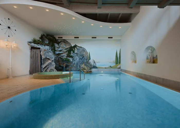 Dolomites Wellness Hotel Savoy