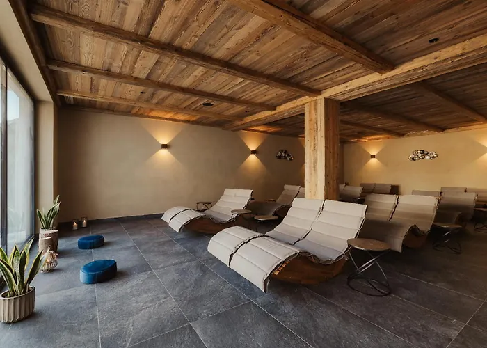 Laguscei Dolomites Mountain Hotel Arabba