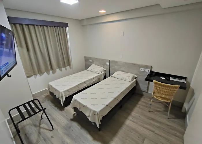 Hotel Avalon Maringá Econômico