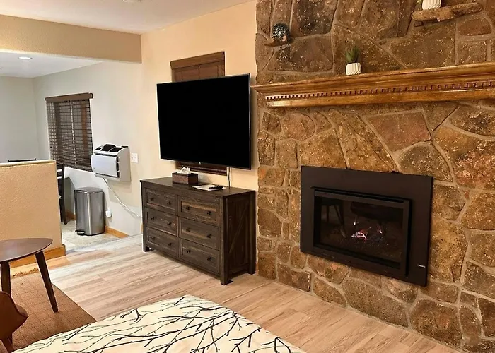 Stonebrook Resort - Adult Only