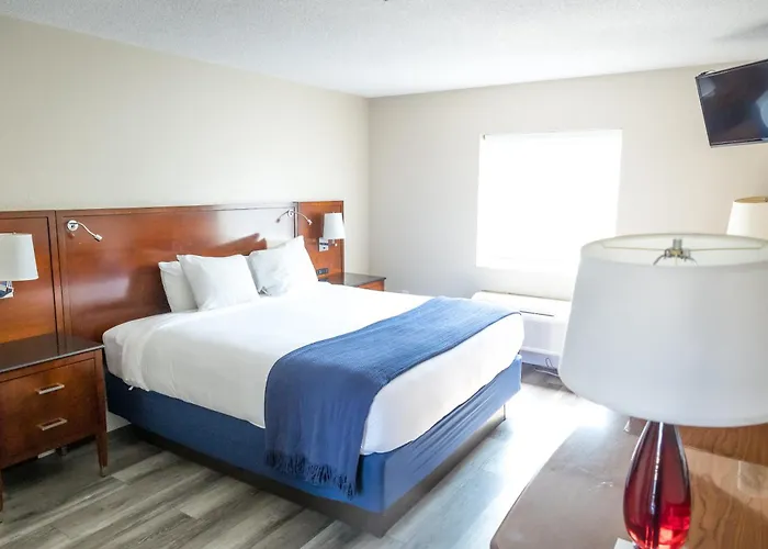 Islander Inn Put-in-Bay