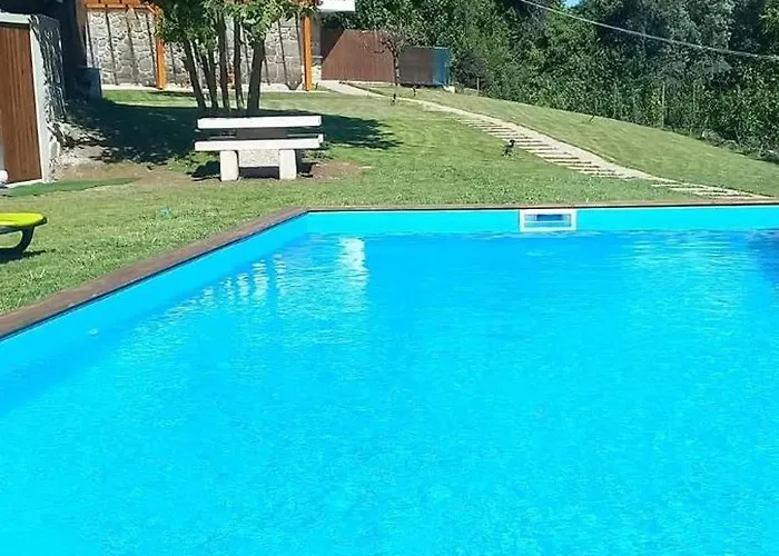 Casa De Silvares