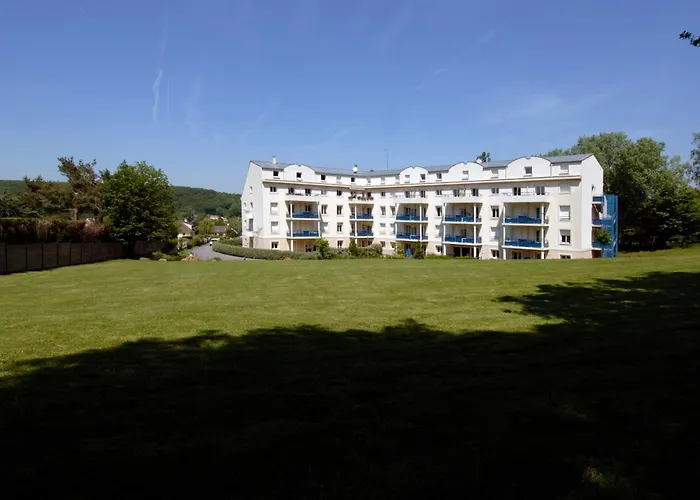 Residence Hotel Les Ducs De Chevreuse, Hébergement, Repas&PDJ