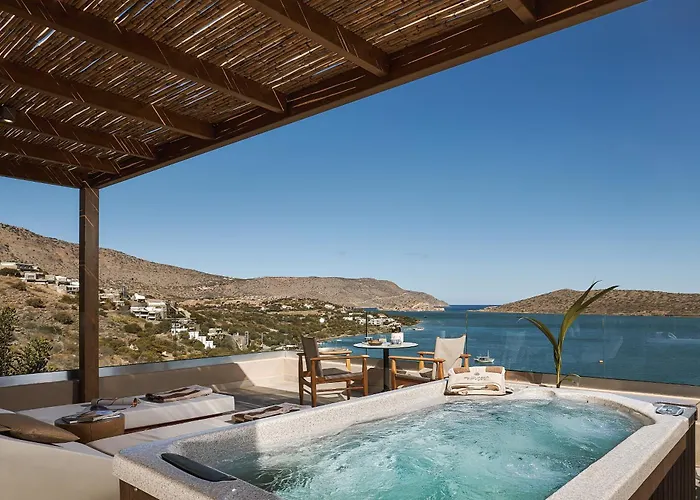 Hotels in Elounda