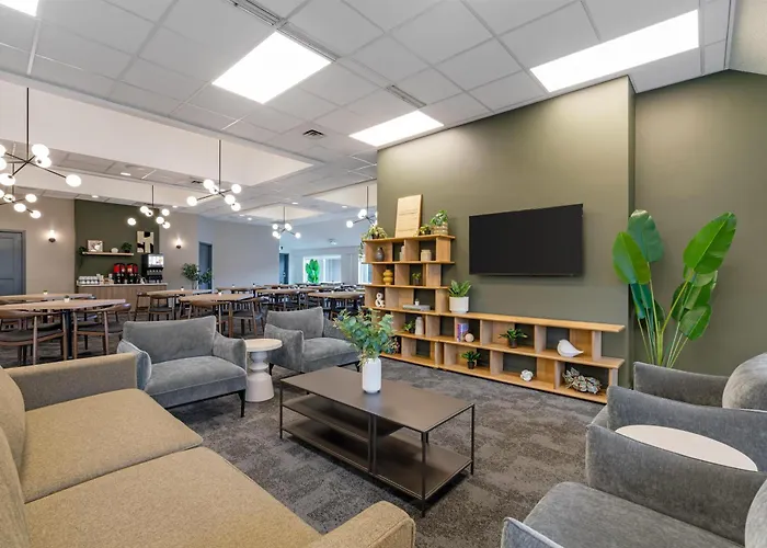 Best Western Plus Burnaby Hotel