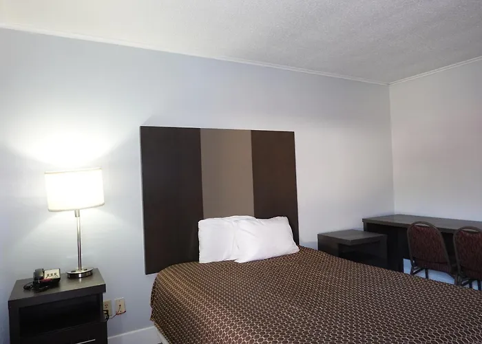 Cascades Motel - Chattanooga East Ridge