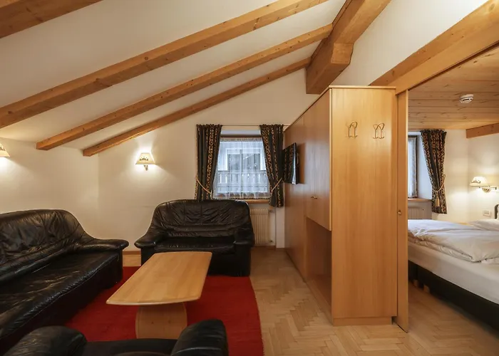 La Tambra - Residence - Central With Restaurant Santa Cristina Val Gardena