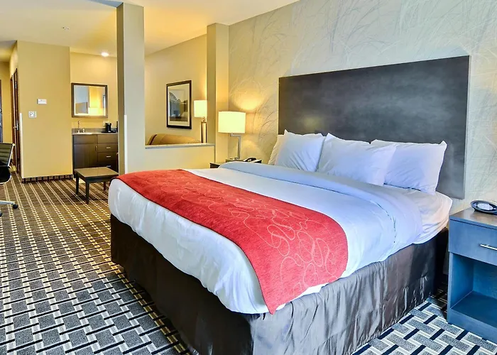 Comfort Suites Uniontown