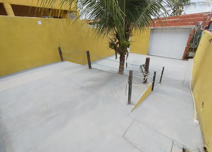 SeoMarujo Hostel rent a room Morro Branco