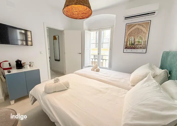 Casa Cristóbal Colón habitaciones con vistas a Semana Santa y Fiestas Ayamonte