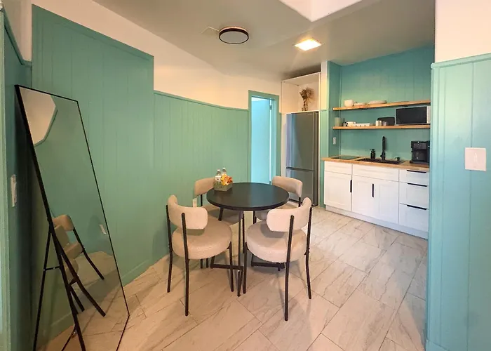 Arvilla Resort St. Pete Beach