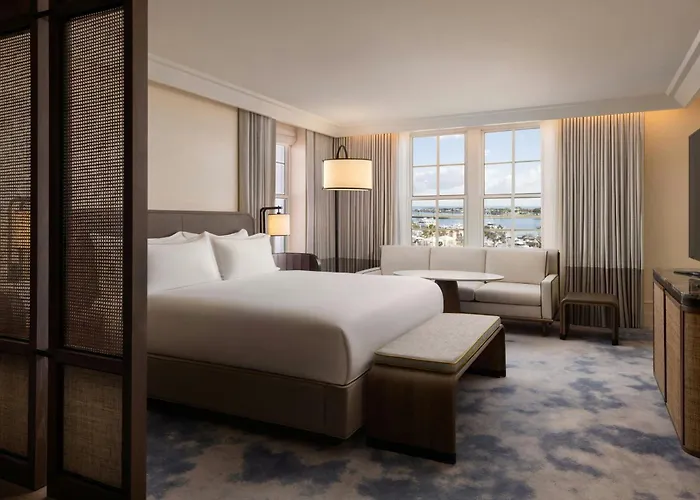 The Vinoy Resort & Golf Club, Autograph Collection