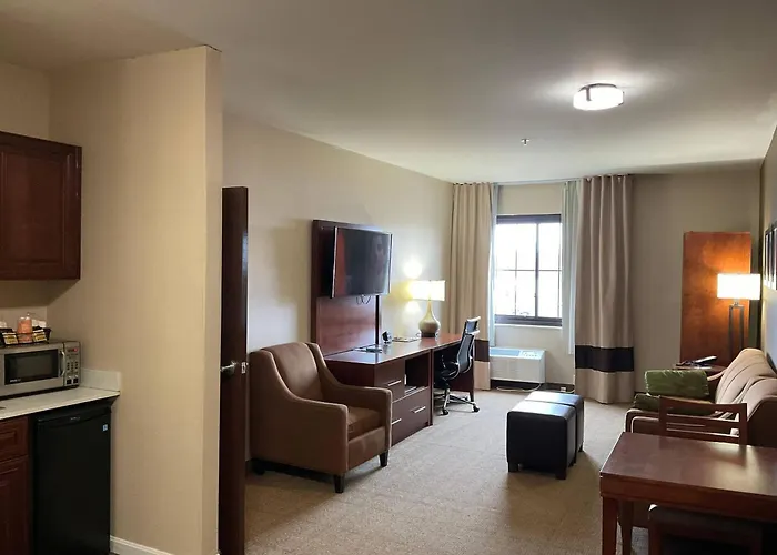 Comfort Suites Dover University Area